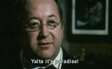 "Yalta it's paradise" the secretary was sent to master's residence for lure by promise of gain , but master refuse it.